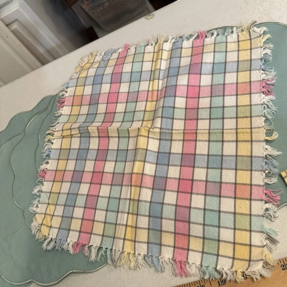 Vintage Placemats Scalloped Teal Blue Green Cottage Granny Set‎ of 6 & 2 Napkins